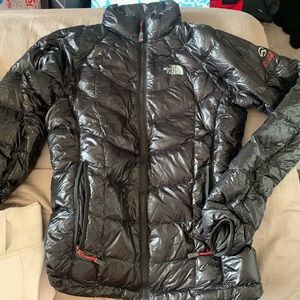 North face summit series 900 fill goose Down coat